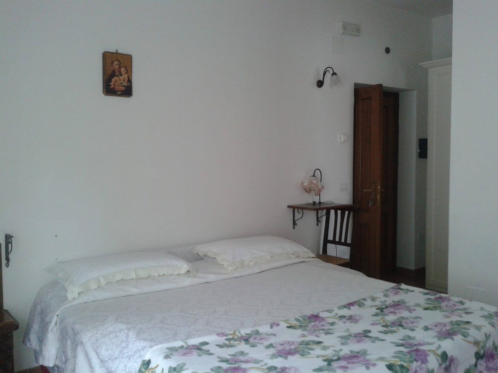 camera bed and breakfast cascia marzo